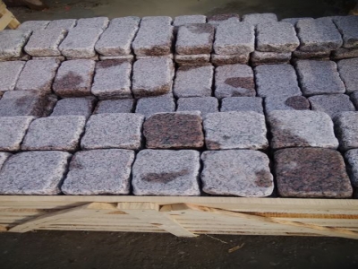 g354 red granite cobble stone