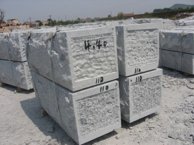 Housing retaining wall blocks to norway